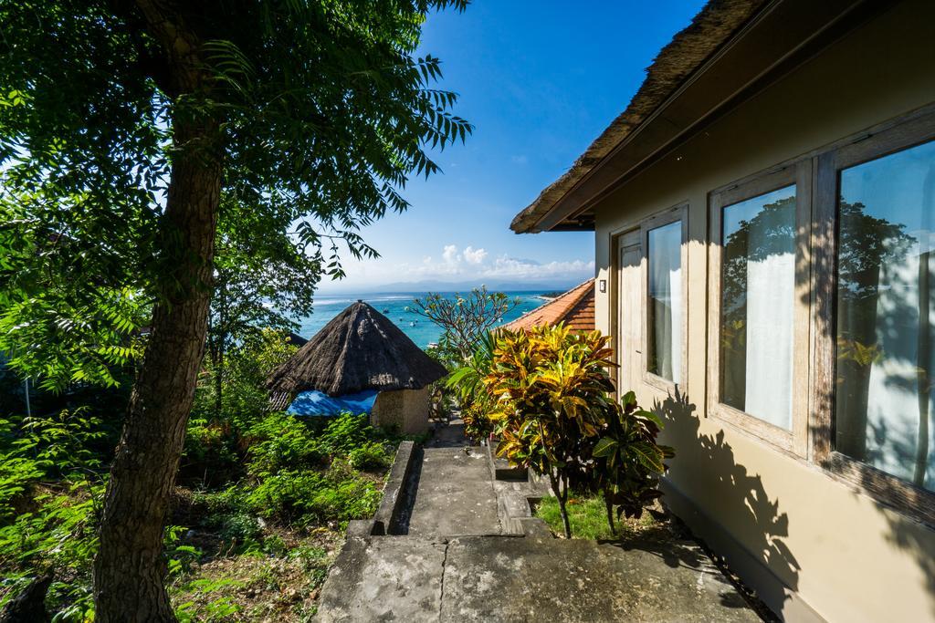 Ware Ware Surf Bungalow Lembongan Нуса-Лембонган Экстерьер фото